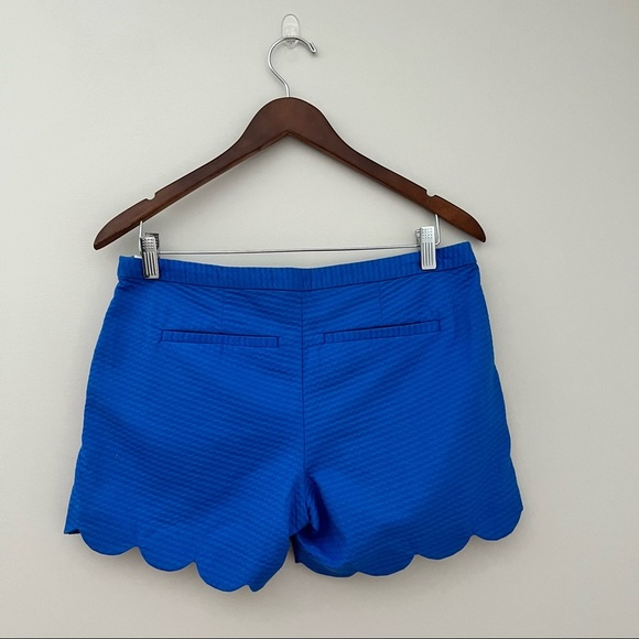 Lilly Pulitzer Blue Magnolia Short - Picture 6 of 6